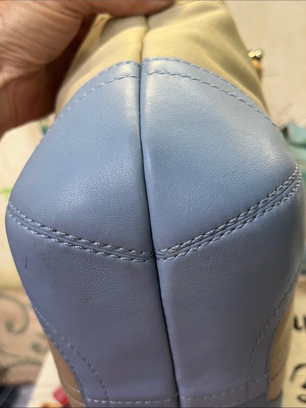 Coach vintage Two-Tone Taupe and Blue Pebbled Tote with Tan Trim - Picture 6 of 15